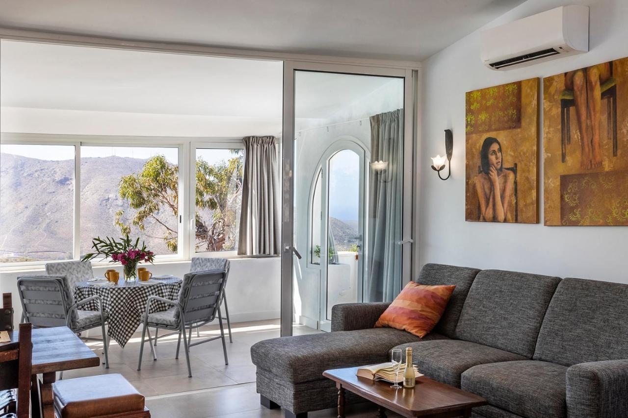 Villa Azure Horizon And Breeze - Panoramic Ocean View And Heated Pool Chayofa Exterior photo